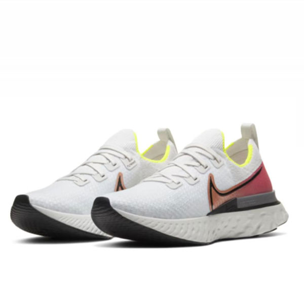 NIKE REACT INFINITY RUN FK 輕便透氣緩震跑步鞋 白 男女同款